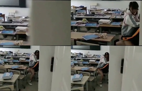 นักเรียนถูกจับกดลงโดนซอยหีแรง มีคนยืนดูน้ำเงี่ยนกระฉูด